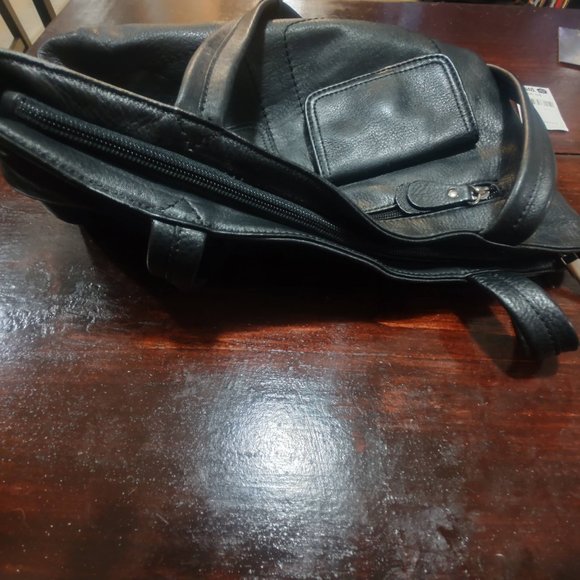 Giani Bernini Black Purse - Picture 8 of 8